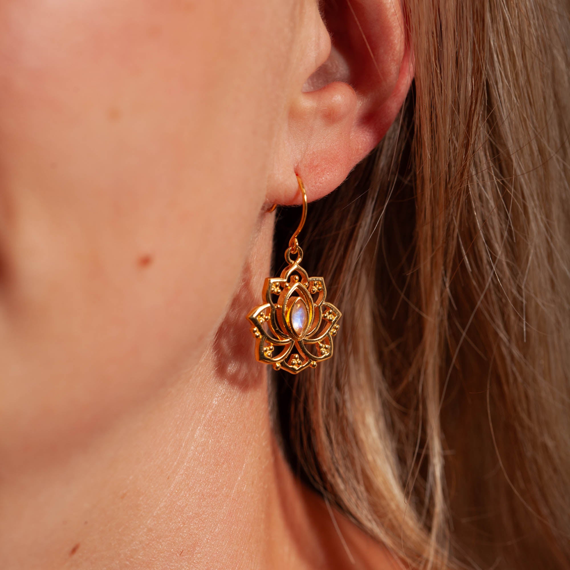 Alma de Loto Mondstein Ohrringe | Gold