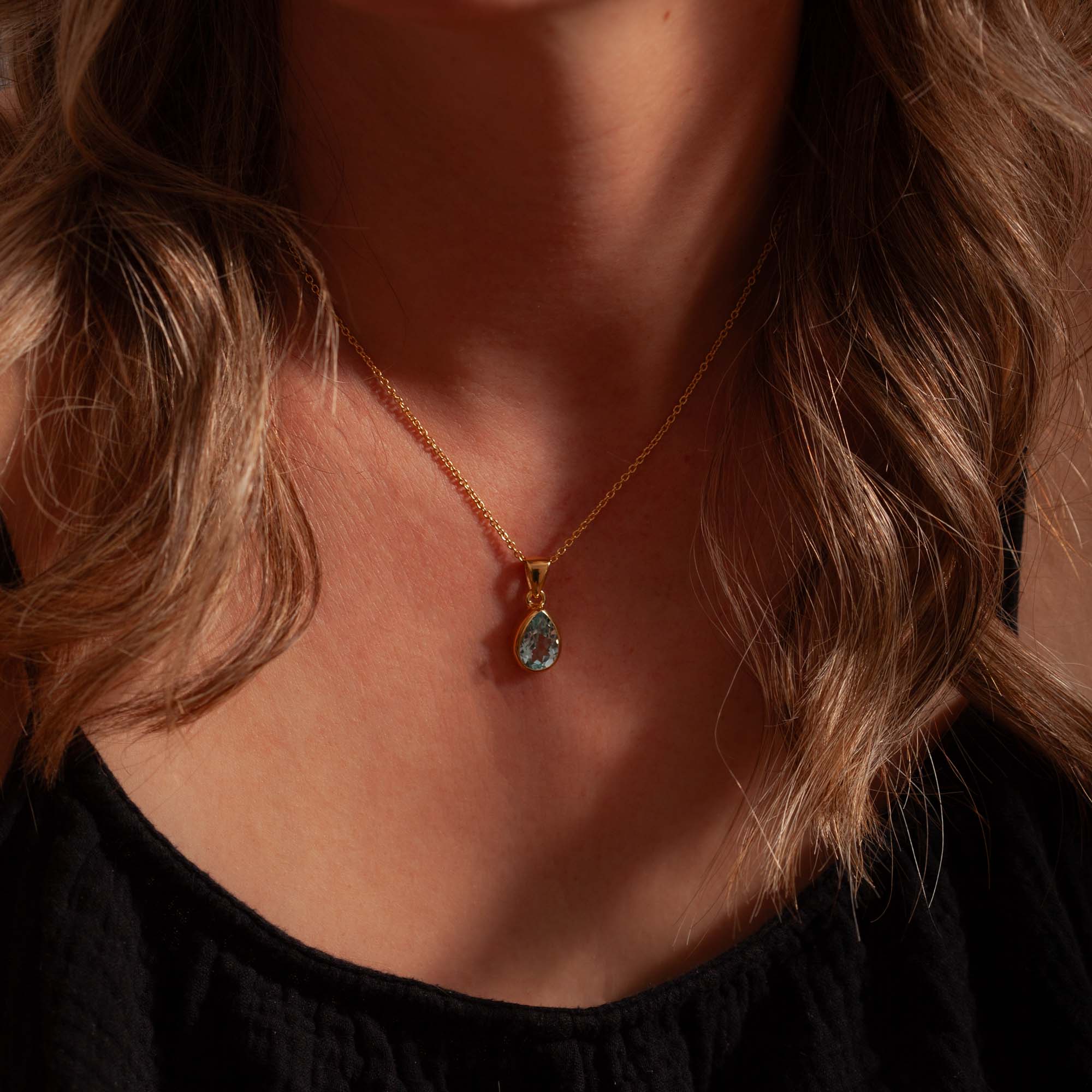 Alma de Loto Moonstone Earring | Silver