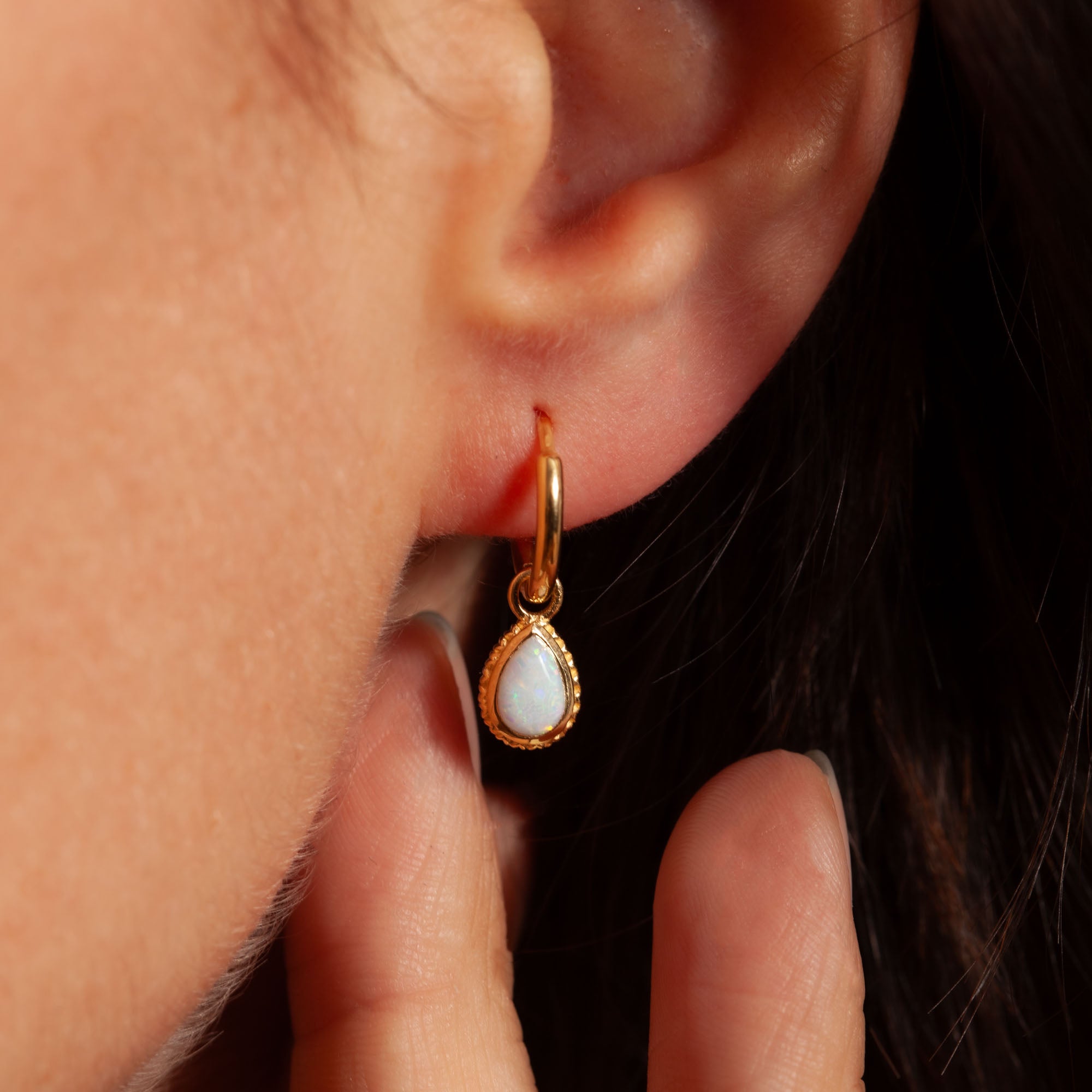 Ternura Opal Charms | Gold