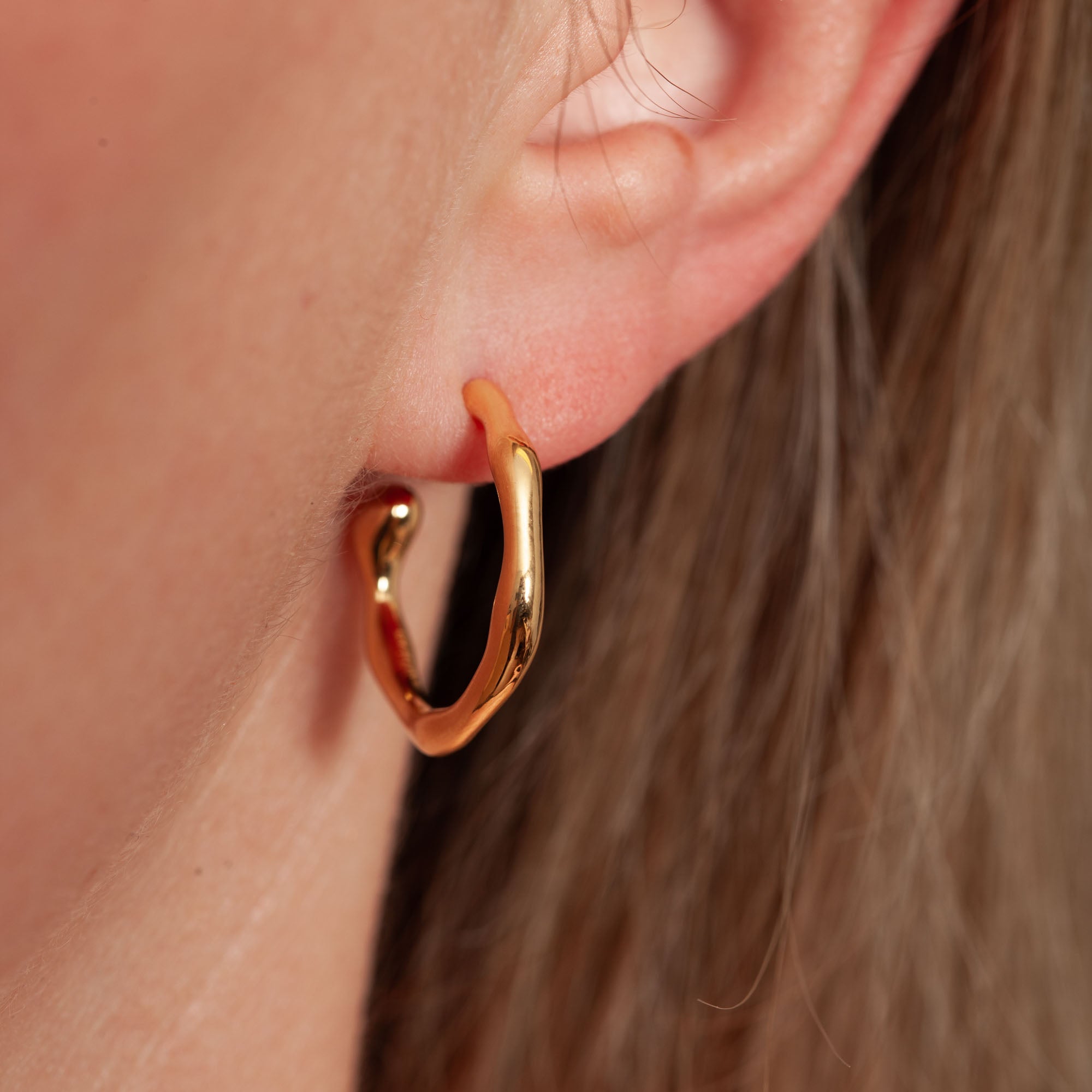 Luvia Hoop | Gold