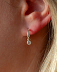 Alma de Loto Moonstone Earring | Silver