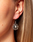 Alma de Loto Moonstone Earring | Silver