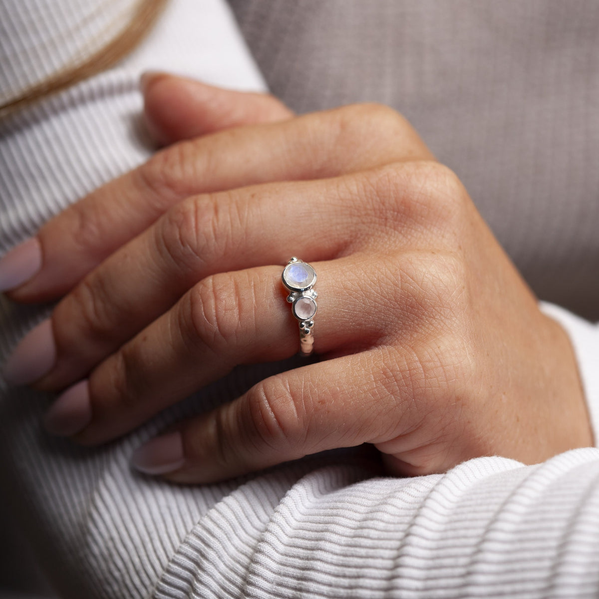 Dúalia Mondstein &amp; Rosenquarz Ring | Silber