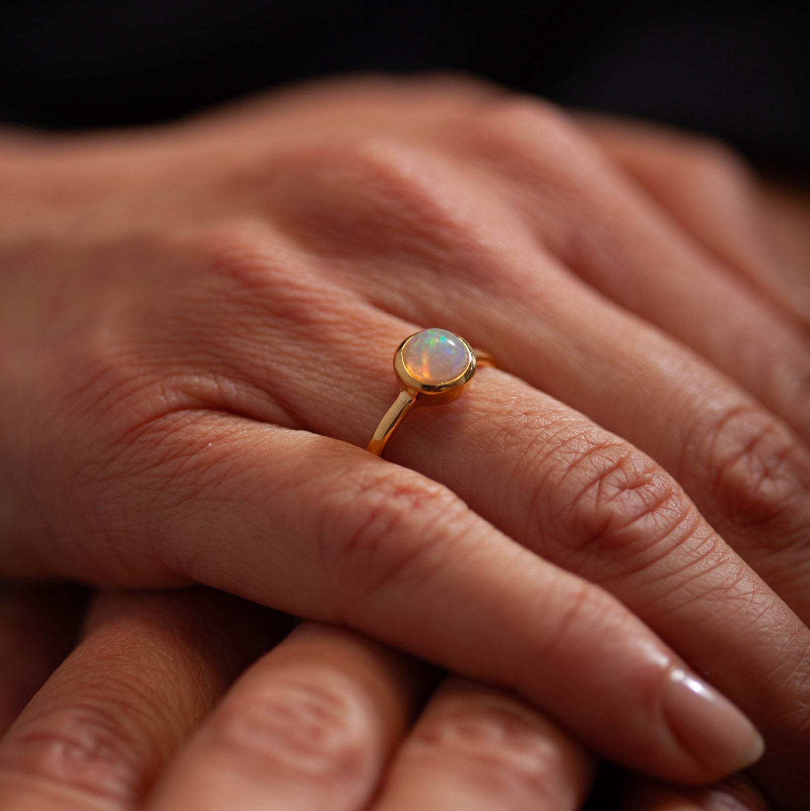 Alma de Loto Moonstone Earring | Silver