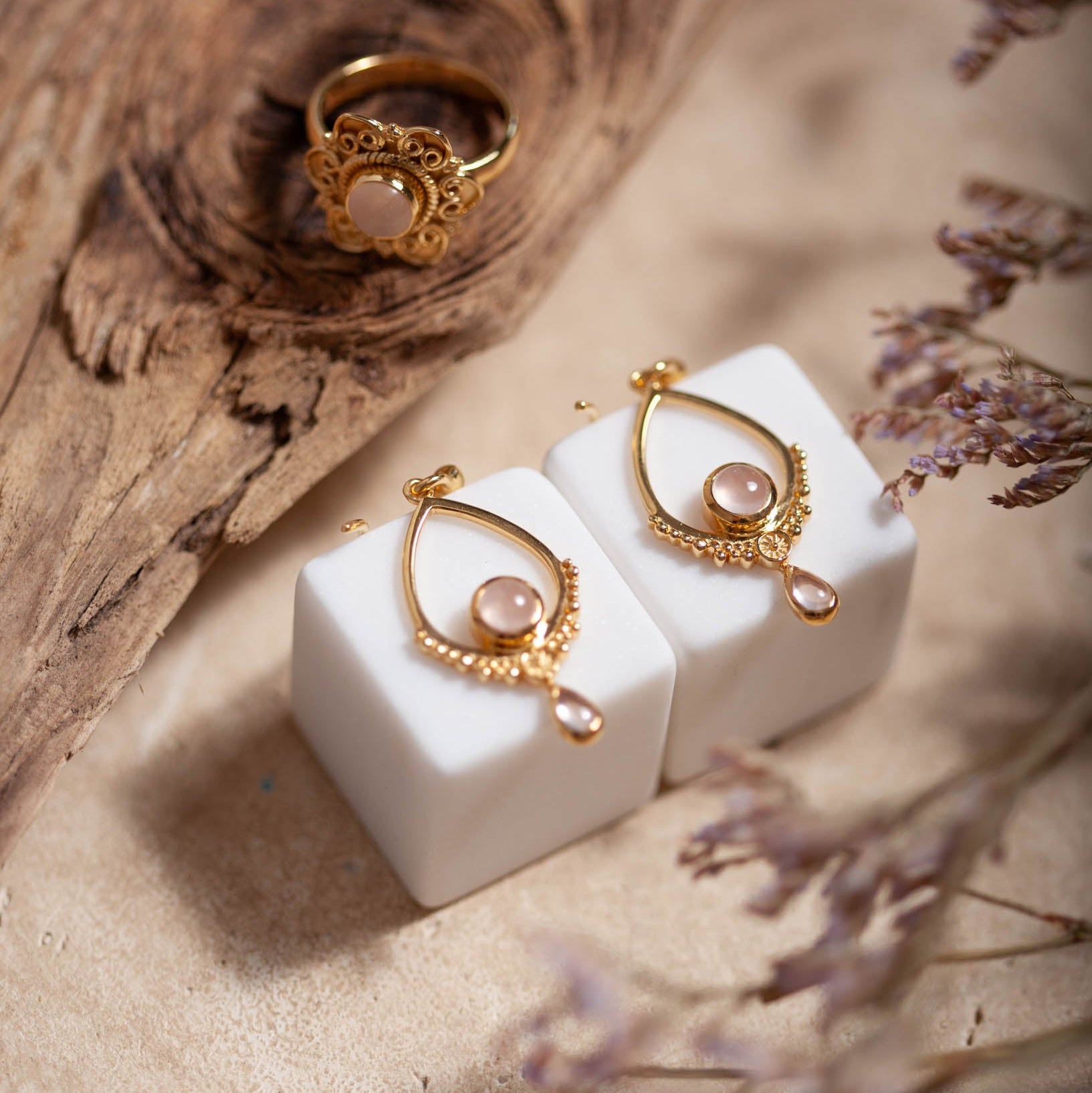 Eterno Moonstone Earring | Silver