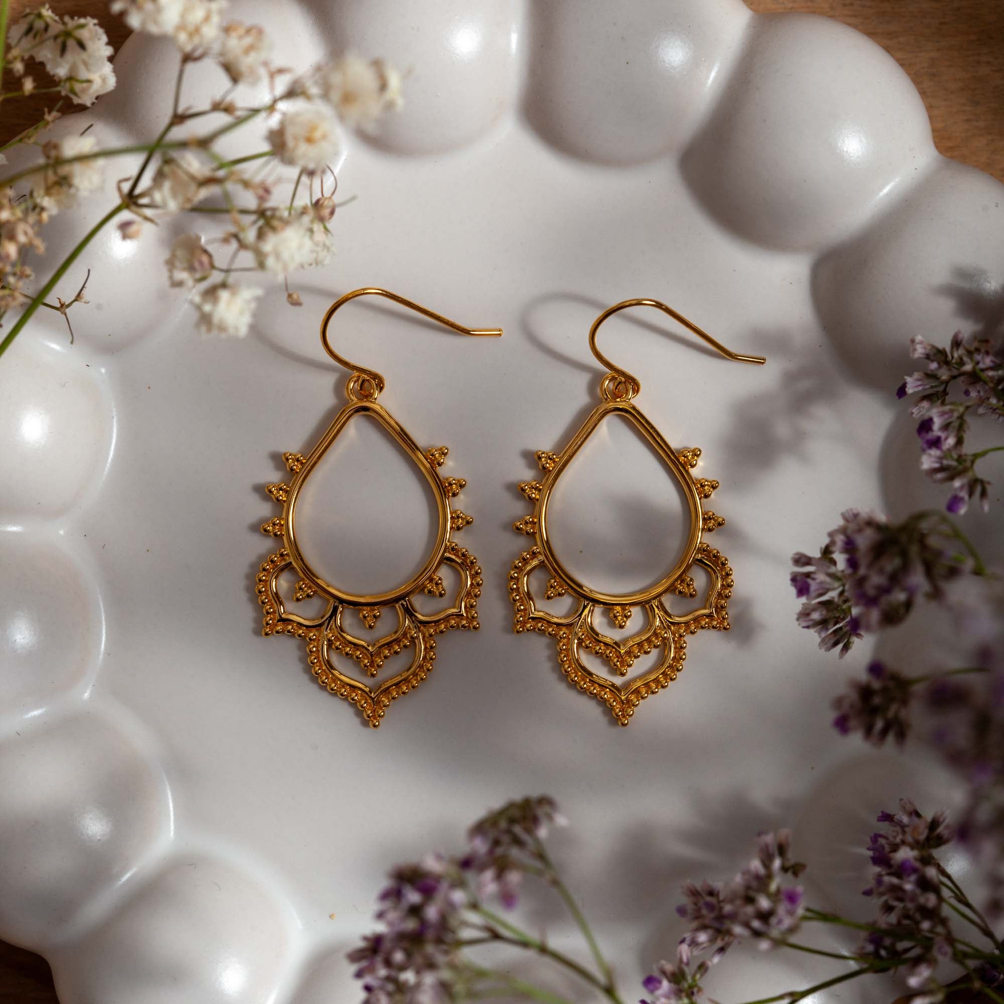 Alma de Loto Moonstone Earring | Silver