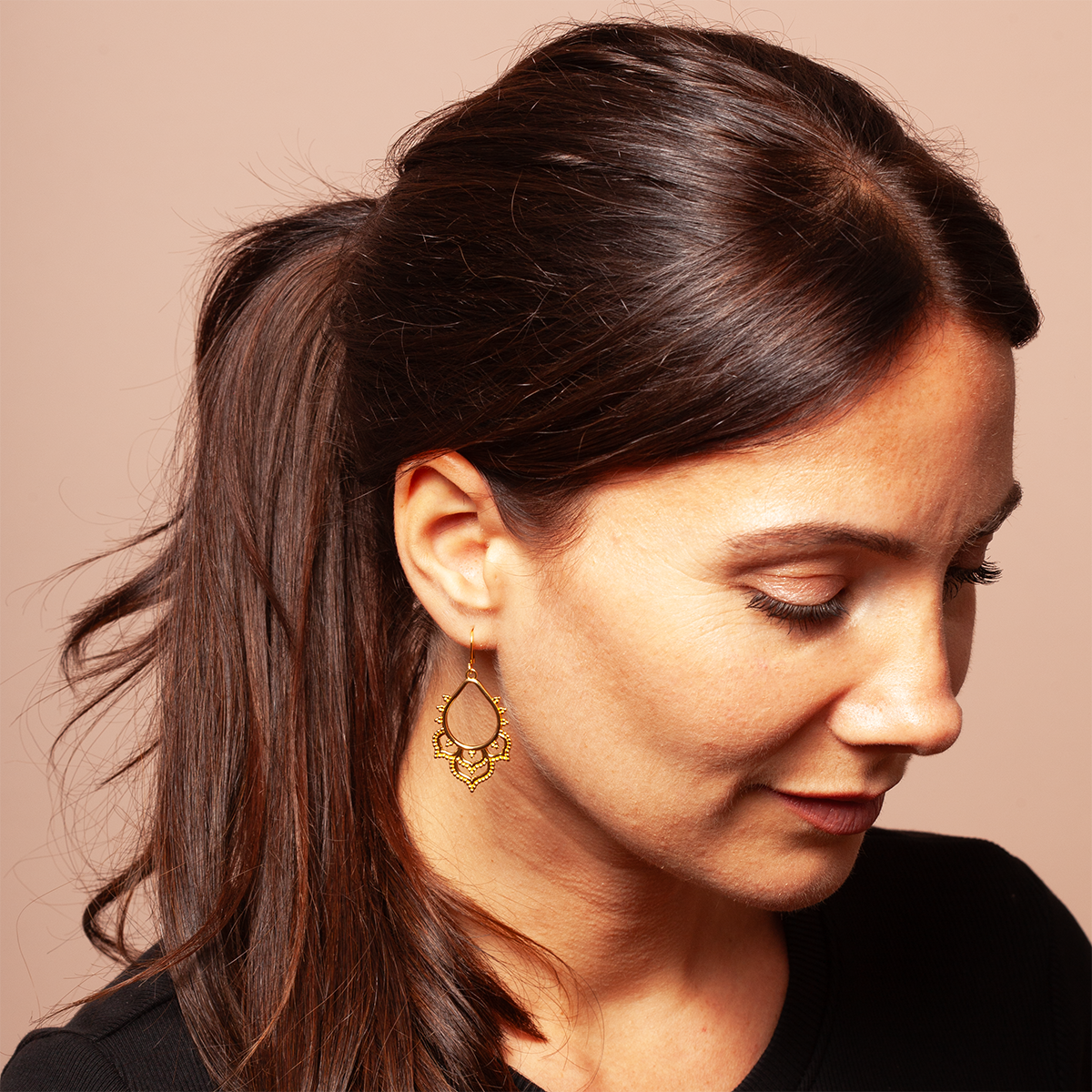 Alma de Loto Moonstone Earring | Silver