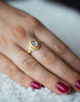 Esplendor Mondstein Ring | Gold